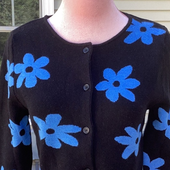 FOREVER 21 CROPPED CARDIGAN BUTTON DOWN LONG SLEEVE SWEATER LARGE - Picture 4 of 7